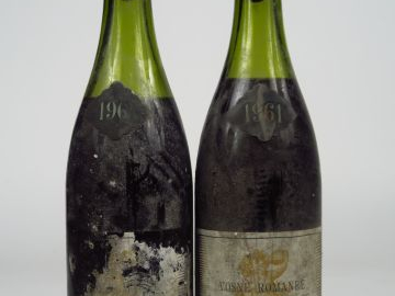 2 BOUTEILLES VOSNE ROMANEE ROSSIGNEUX - 1961 - 1 à 5 CM/1 à 7 CM/1 PRE