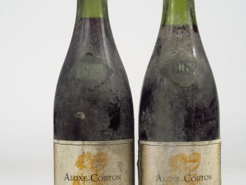 2 BOUTEILLES ALOXE CORTON ROSSIGNEUX - 1962 - 2 à 3 CM/BS/ES