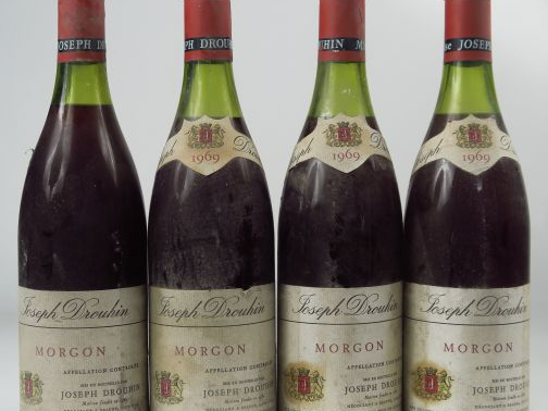 4 BOUTEILLES MORGON J. DROUHIN - 1969 - 1 à 2 CM/3 à 3 CM/BS/1 COLL AB
