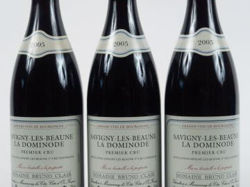 3 BOUTEILLES SAVIGNY LES BEAUNE 1er CRU 'LA DOMINODE' DOMAINE B. CLAIR