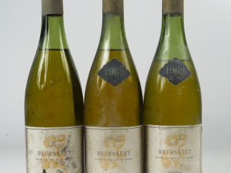 Vente aux enchères 3 BOUTEILLES MEURSAULT ROSSIGNEUX - 1962 - 1 à 4 CM/1 à 5 CM/1 à 6 CM/