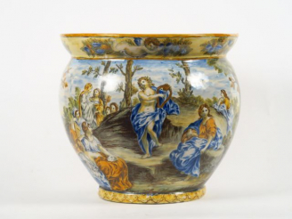 Vente aux enchères Grand cache-pot en faïence polychrome de style italien, à décor d'une 