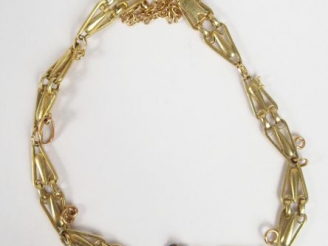 Vente aux enchères Bracelet en or jaune. 18cm Poids: 9,8gr