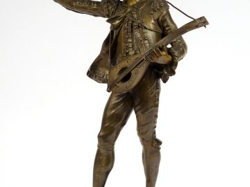 Auguste MOREAU "Figaro". Sculpture en bronze  à patine verte. Signée H