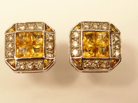 Paire de boucles d'oreilles en or blanc, saphirs jaunes et brillants e