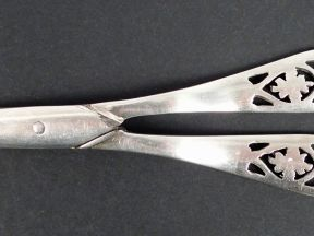 Paire de ciseaux à raisin en argent anglais