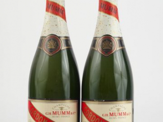 Vente aux enchères 2 BOUTEILLES CHAMPAGNE MUMM 'CORDON ROUGE' BRUT