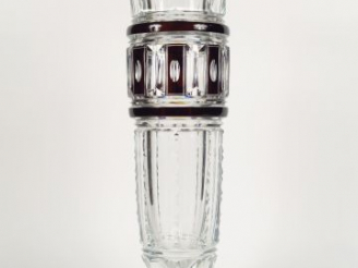 Vente aux enchères Grand vase en cristal taillé, de Bohème bicolore  H. 60,5 cm