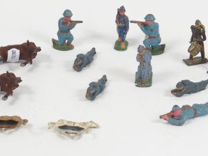 Vente aux enchères Lot de soldats plomb creux et demi rondebosse divers dont guerre de 14