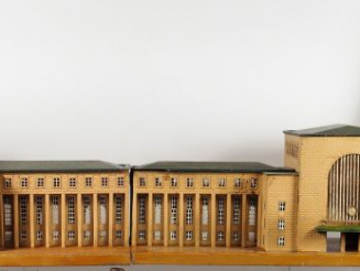 Vente aux enchères Exceptionnelle gare de Stuggart de marque Marklin des années 30, réf. 