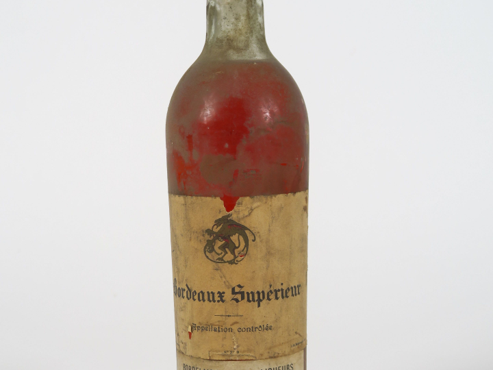 1 BOUTEILLE BORDEAUX SUPERIEUR BLANC ANNEES 40 - HEP/ELA