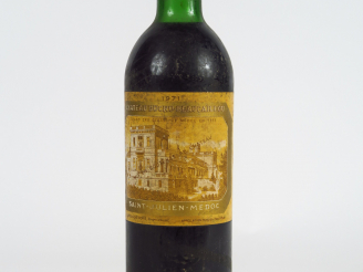 Vente aux enchères 1 BOUTEILLE CHÂTEAU DUCRU BEAUCAILLOU GC ST JULIEN - 1971 - LB-HEP/ELT