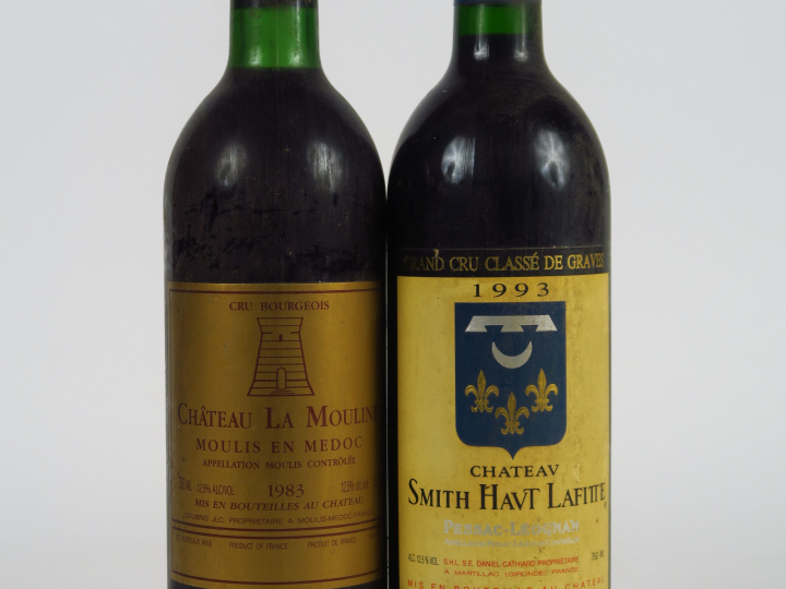 2 BOUTEILLES : 1 CHÂTEAU LA MOULINE MOULIS 1983 BG - 1 CHÂTEAU SMITH H