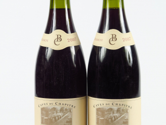 Vente aux enchères 2 BOUTEILLES ALOXE CORTON 'CAVES DU CHAPITRE' B. COLIN - 2007