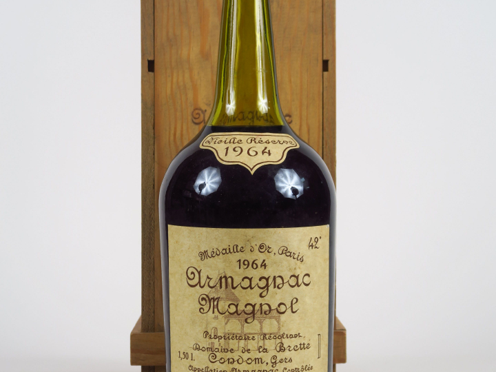 1 MAGNUM ARMAGNAC MAGNOL 'VIEILLE RESERVE' 42° - 1964 - CBO