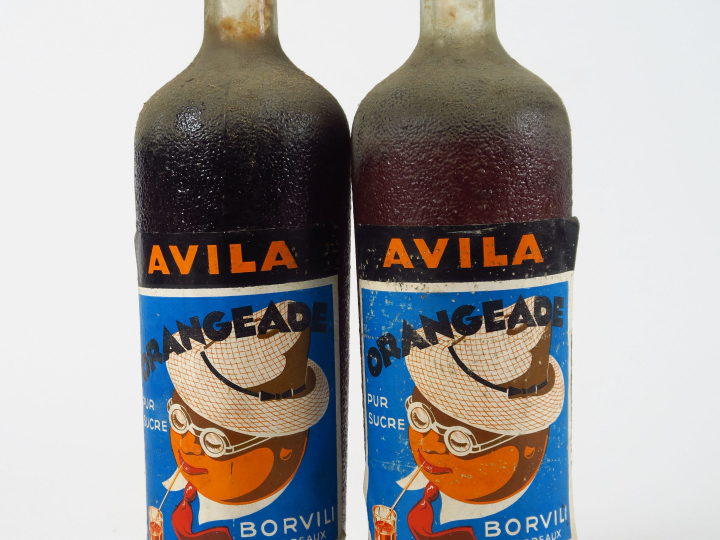 2 VIEILLES BOUTEILLES (1 l) ORANGEADE BORVILI