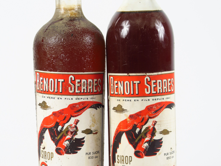 2 VIEILLES BOUTEILLES SIROP DE CITRON BENOIT SERRES