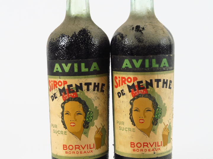 2 VIEILLES BOUTEILLES (1 l) SIROP DE MENTHE AVILA