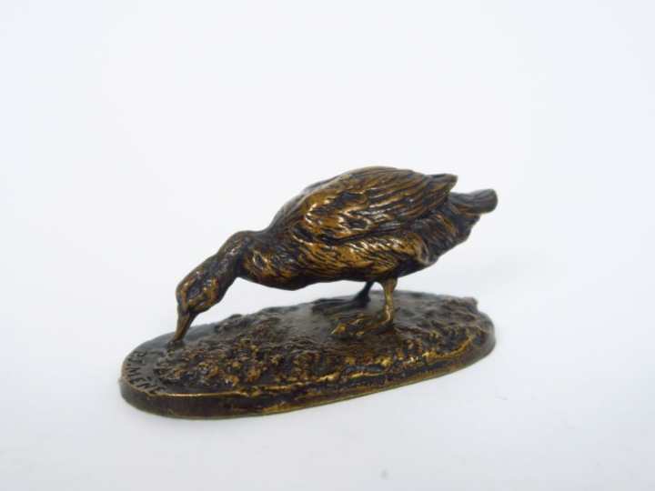 P.J. MENE "Canard". Sculpture en bronze à patine médaille. Signée. Dim