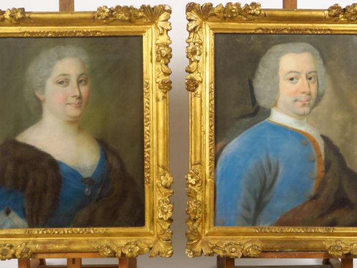 	Ecole française XVIIIème « Portraits de monsieur et de madame » Paire