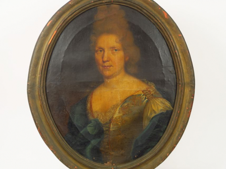 Ecole française XVIIIème "Portraits de monsieur et madame". Paire d'hu