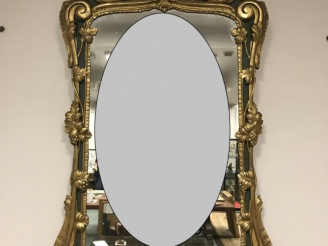 Vente aux enchères Grand miroir de style Louis XV en bois et stuc doré, à décor de feuill
