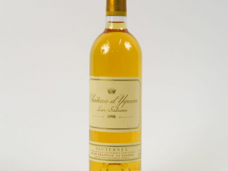 Vente aux enchères 1 BOUTEILLE CHÂTEAU D'YQUEM 1er CCS SAUTERNES - 1998