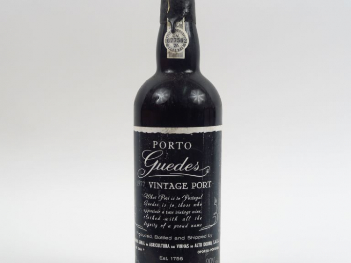 1 BOUTEILLE PORTO GUEDES 'VINTAGE PORT' - 1977