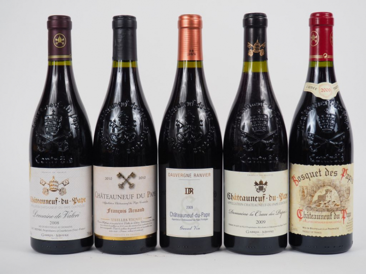 5 BOUTEILLES CHATEAUNEUF DU PAPE : 1 'DOMAINE DE VALORI' G. MEFFRE 200