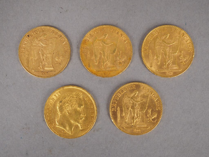 Lot comprenant cinq pièces de 20 Francs or, 1866-BB, 1878-A, 1895-A, 1