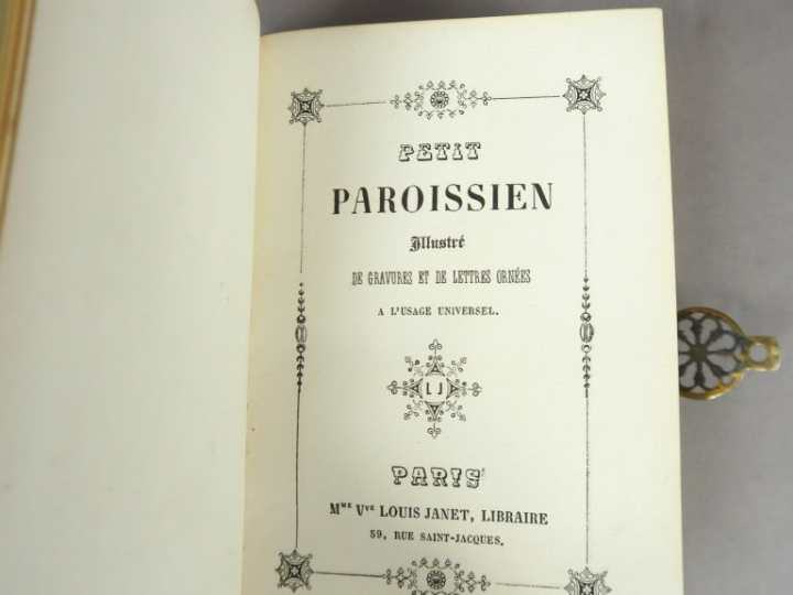 Missel XIXe, reliure en écaille et pomponne, fermoir en vermeil. Dim. 