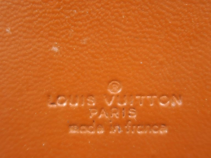 VUITTON. Attaché case. Dim. : 42,5 x 33 x 8cm.   (abimé à l'intérieur)