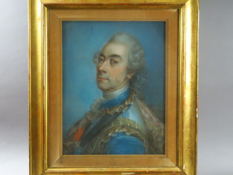 Vente aux enchères Ecole française fin XVIIIe. "Portrait d'homme".  Pastel. Dim. : 52 x 4