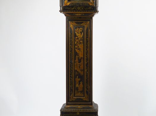 Régulateur de parquet XIXe de style Louis XIV en bois noirci et laqué,