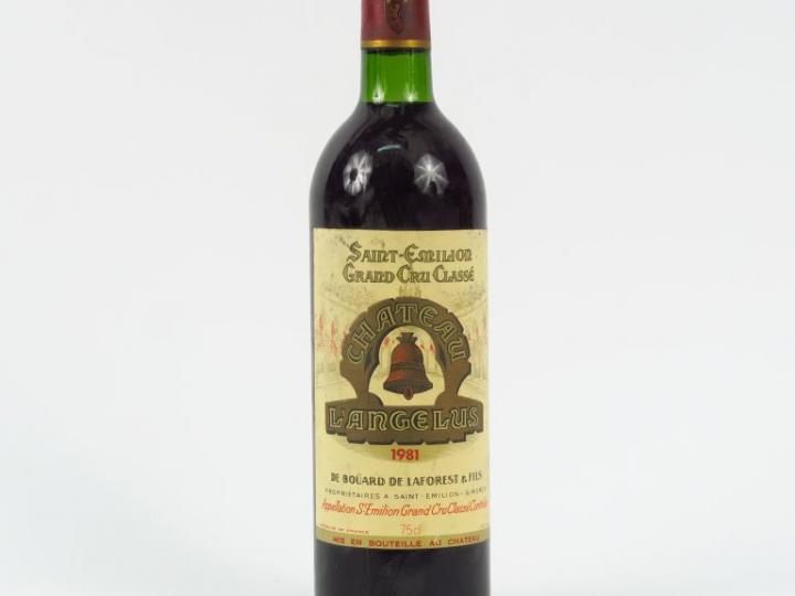 1 BOUTEILLE CHÂTEAU L'ANGELUS GCC ST EMILION - 1981 - BG