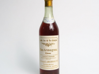 Vente aux enchères 1 BOUTEILLE BAS ARMAGNAC DOMAINE D'ESCOUBES JOSEPH LABERDOLIVE - 1904