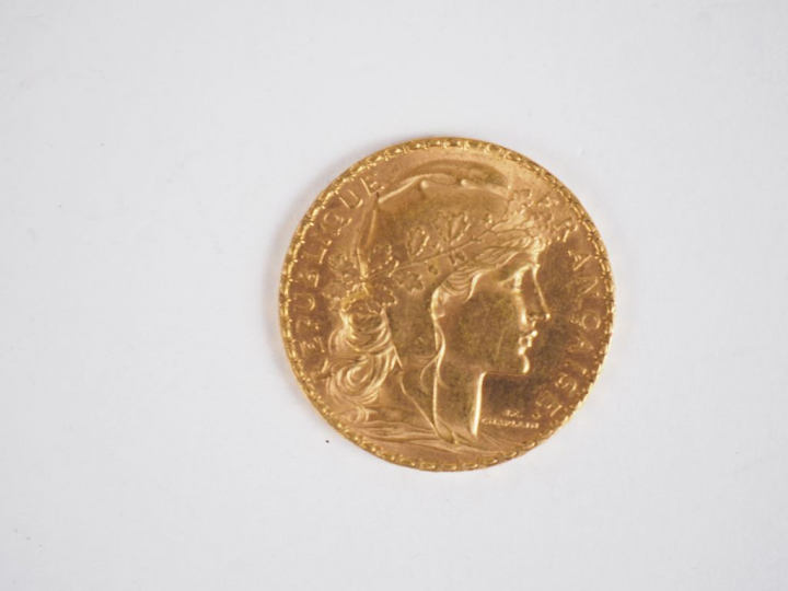 Une pièce de 20 Francs or, 1907.