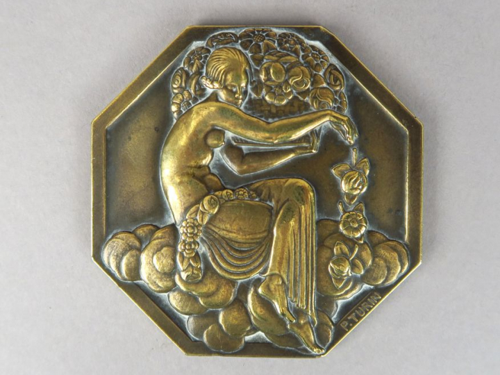 P. TURIN. Médaille de l'Exposition Internationales des Arts décoratifs