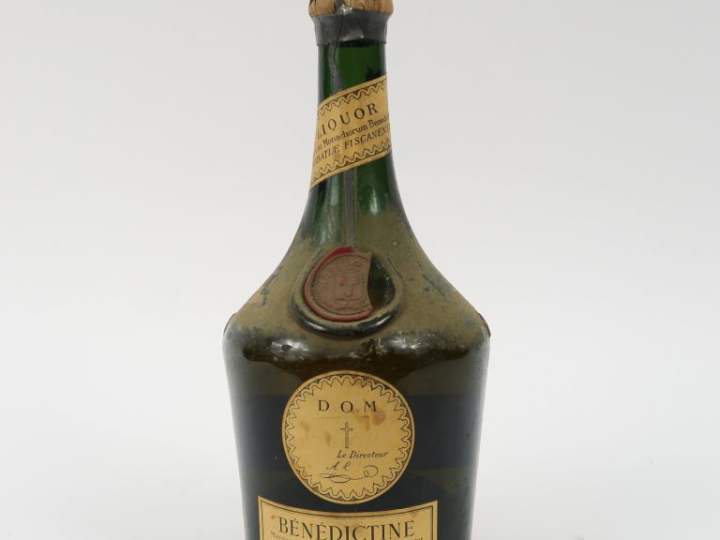 1 VIEILLE BOUTEILLE BENEDICTINE D.O.M. 43°