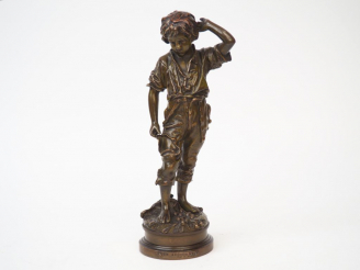 Vente aux enchères Charles ANFRIE "Un accident" Sujet en bronze. Signé.  H. avec le socle