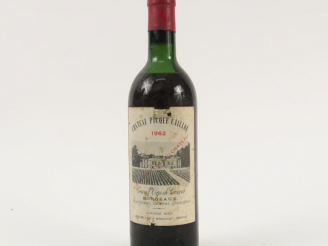 Vente aux enchères 1 BOUTEILLE CHÂTEAU PICQUE CAILLOU GRAVES - 1962 - MEP/ELA