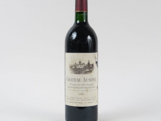 Vente aux enchères 1 BOUTEILLE CHÂTEAU AUSONE 1er GCC ST EMILION - 1985 - BG/ELA