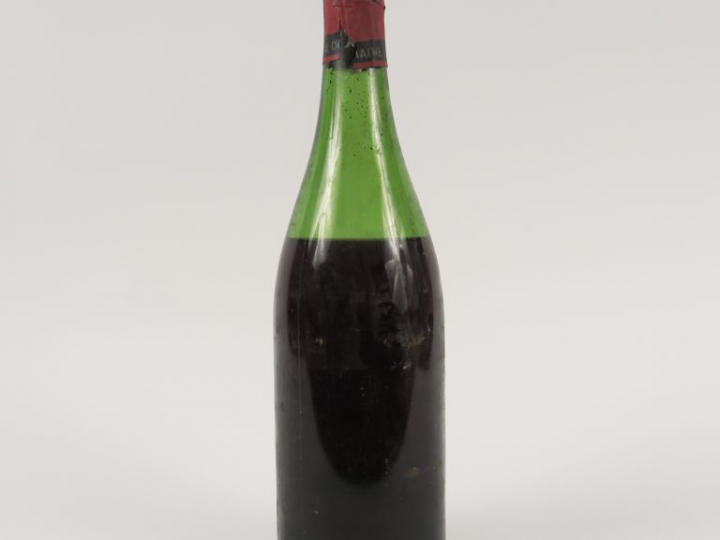 1 BOUTEILLE RICHEBOURG DOMAINE DE LA ROMANEE CONTI - 1952 - 8,5 CM/SE/