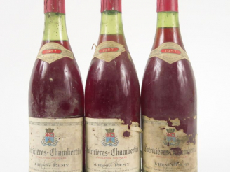 Vente aux enchères 3 BOUTEILLES LATRICIERES CHAMBERTIN J. HENRY REMY - 1957 - 1 à 2 CM/2 