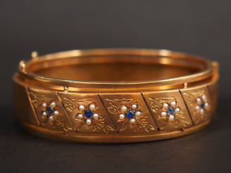 Vente aux enchères Bracelet Napoléon III en or jaune, perles et pierres de couleur, à déc