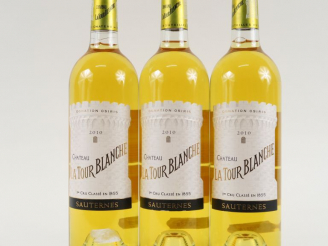 Vente aux enchères 3 BOUTEILLES CHÂTEAU LA TOUR BLANCHE 1er CC SAUTERNES - 2010