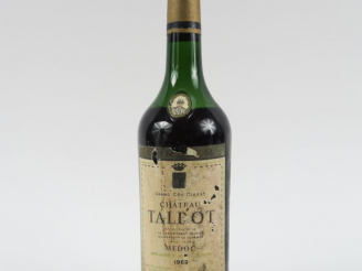 Vente aux enchères 1 BOUTEILLE CHÂTEAU TALBOT GCC SAINT JULIEN - 1962 - 6 CM/ELA