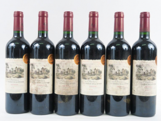 Vente aux enchères 6 BOUTEILLES LES SOURCES DU CHÂTEAU DE LA RIVIÈRE FRONSAC - 2010