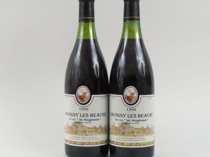 2 BOUTEILLES SAVIGNY LES BEAUNE 1er CRU 'LES VERGELESSES' M.B. de VERN