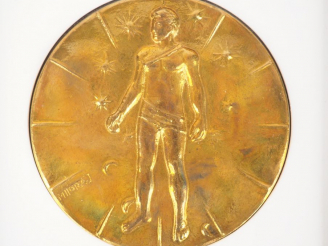 Vente aux enchères Igor MITORAJ "Articulations" Médaille en bronze. Signée et numérotée 3